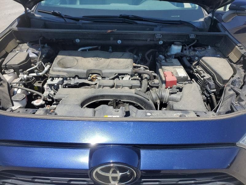 2020 TOYOTA RAV4 XLE PREMIUM 12