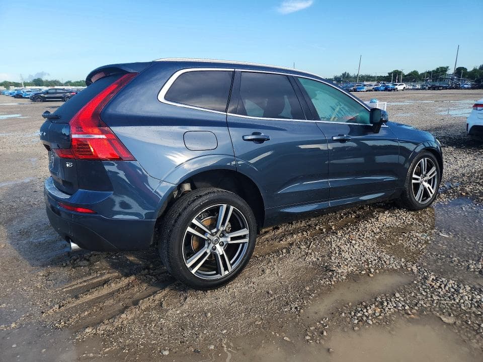 2021 VOLVO XC60 T5 MOMENTUM 3