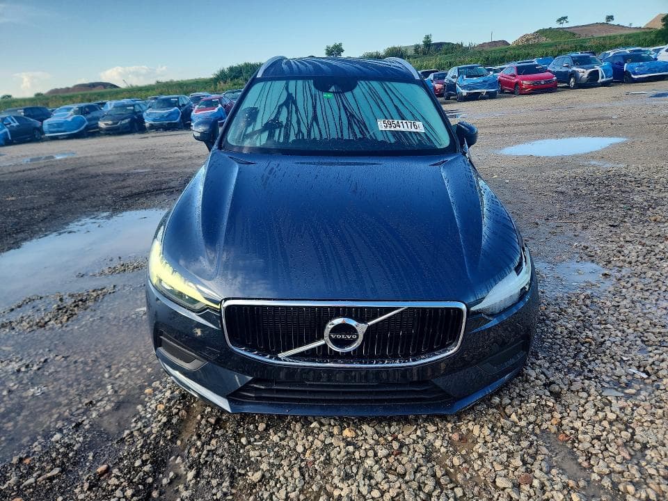 2021 VOLVO XC60 T5 MOMENTUM 5