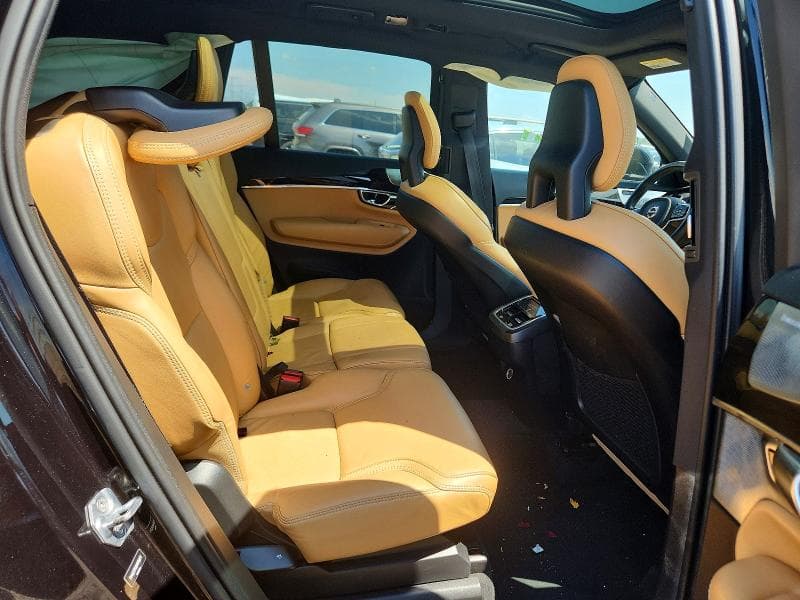 2017 VOLVO XC90 T6 T6 10
