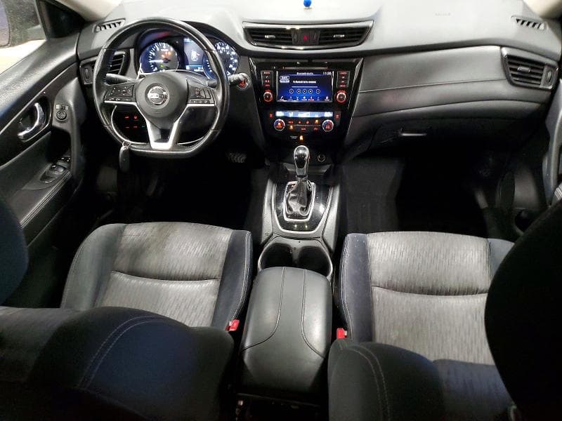 2018 NISSAN ROGUE SV 8