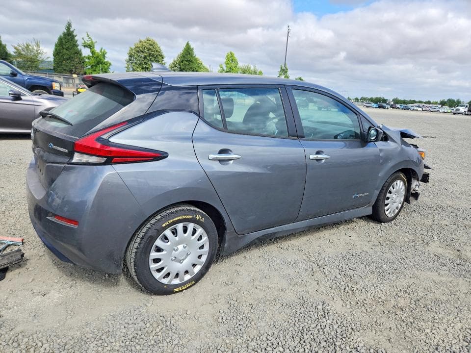 2019 NISSAN LEAF S 3