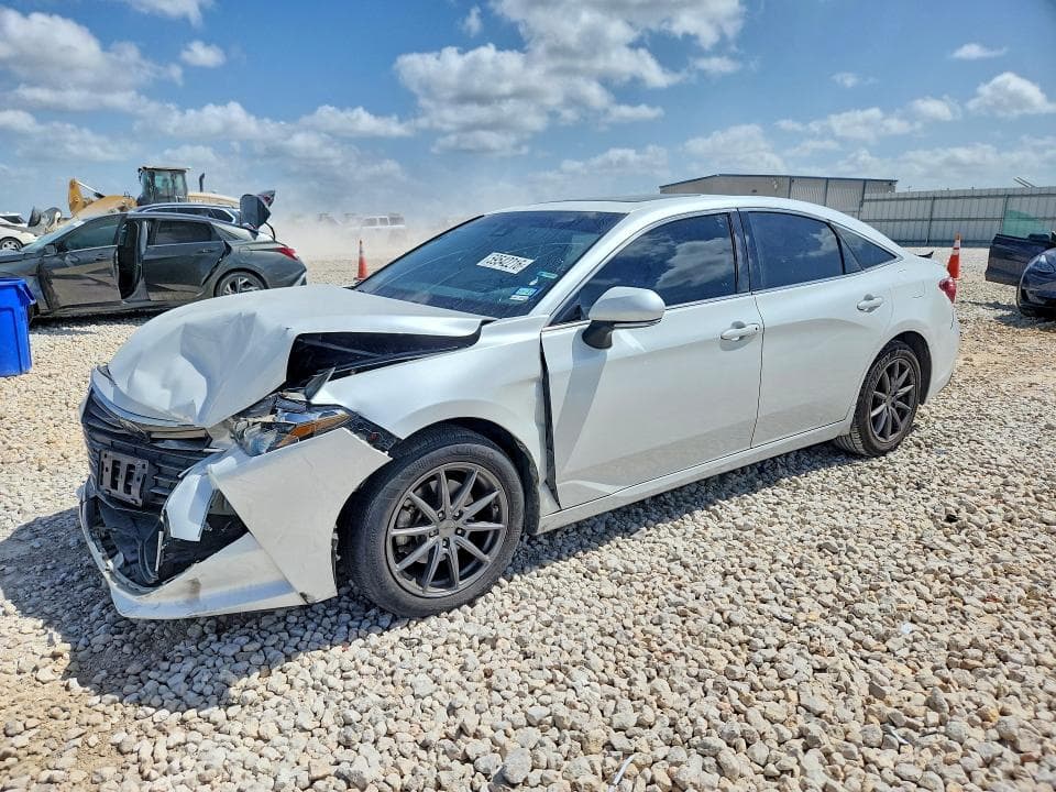 2021 TOYOTA AVALON XLE - 1