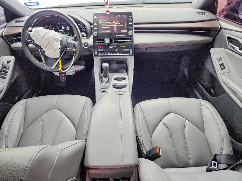 2021 TOYOTA AVALON XLE 8