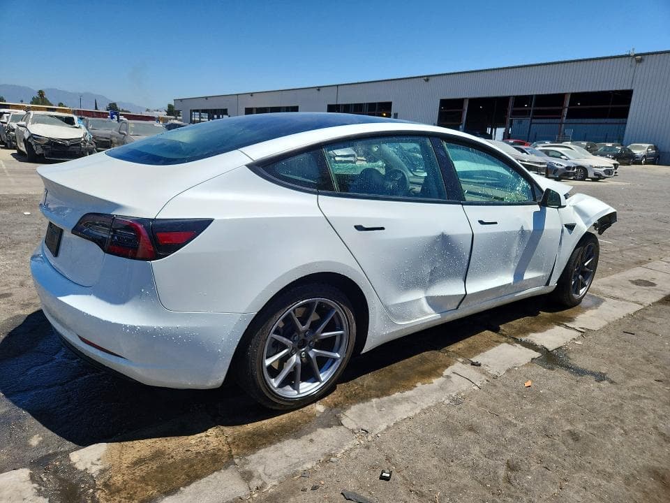 2023 TESLA MODEL 3 3