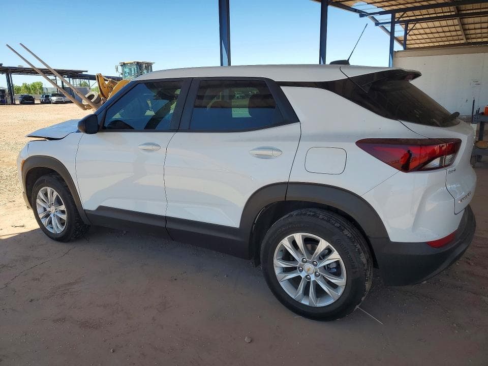 2023 CHEVROLET TRAILBLAZER LS 2