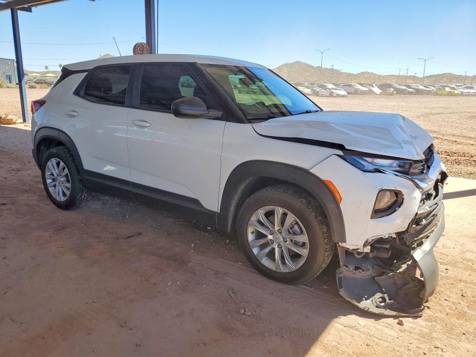 2023 CHEVROLET TRAILBLAZER LS 4