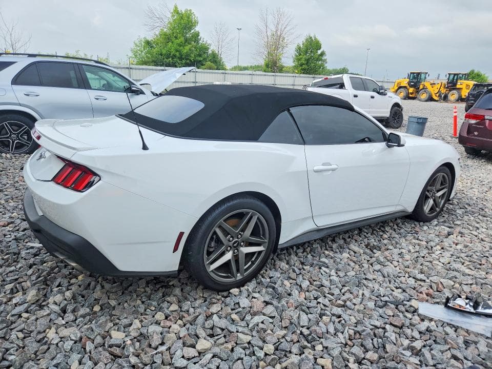 2024 FORD MUSTANG 3