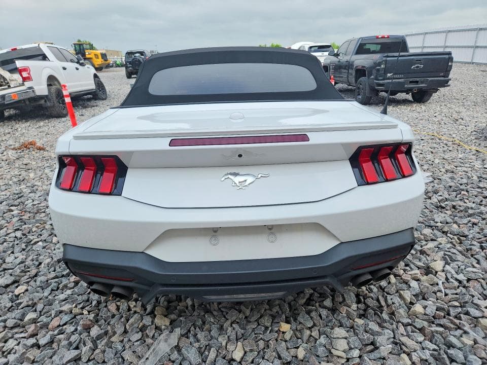 2024 FORD MUSTANG 6