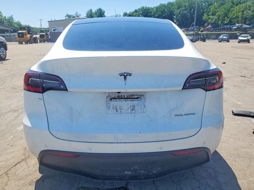 2021 TESLA MODEL Y 6