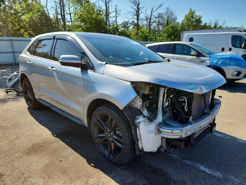 2020 FORD EDGE ST 4