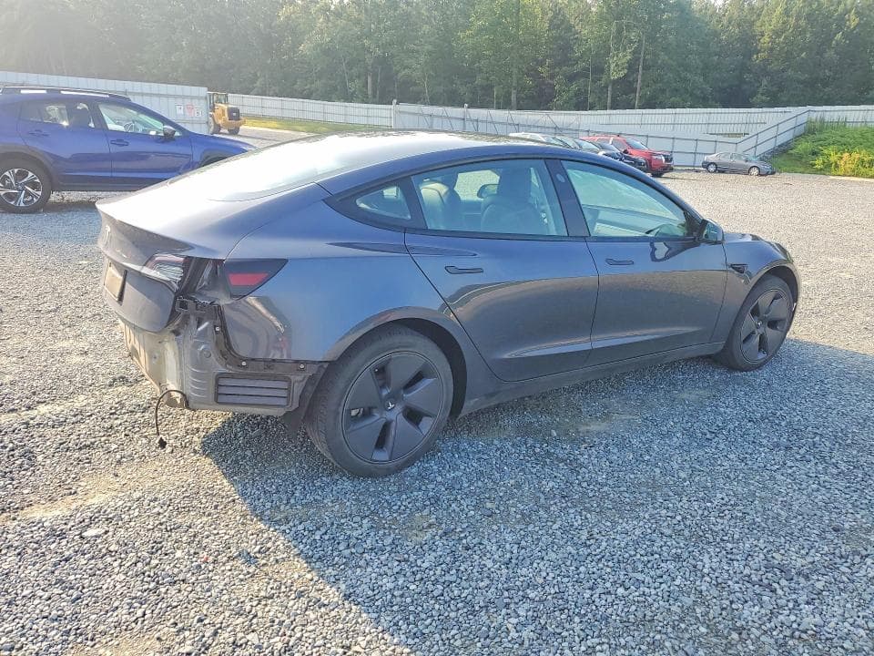 2022 TESLA MODEL 3 3