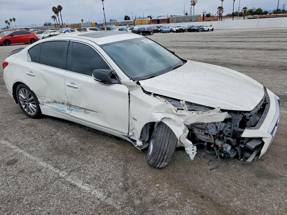 2018 INFINITI Q50 3.0T LUXE 4