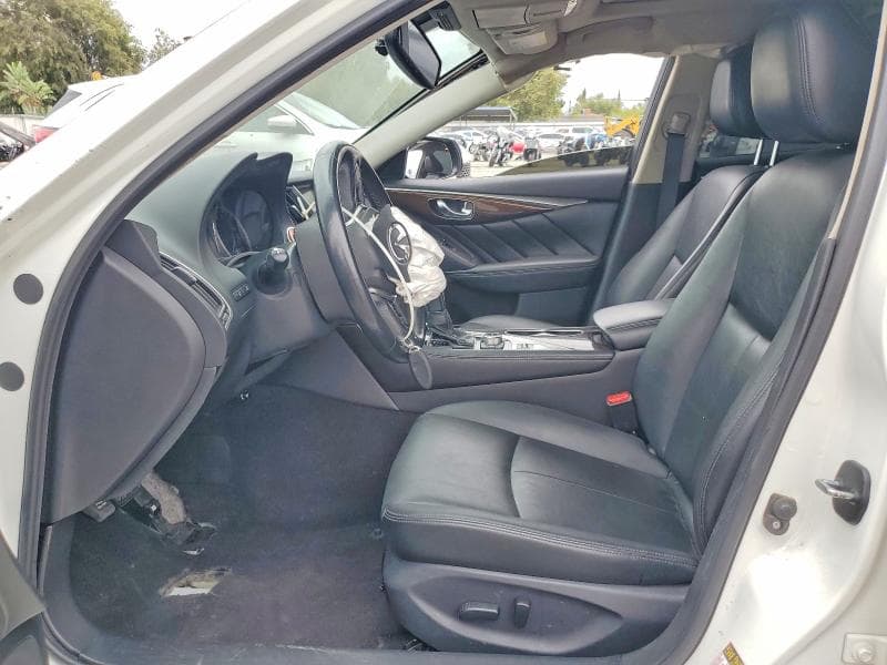 2018 INFINITI Q50 3.0T LUXE 7