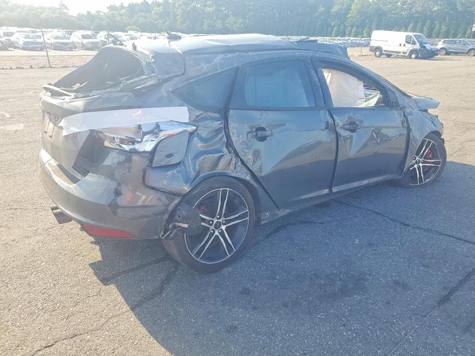 2017 FORD FOCUS ST 3