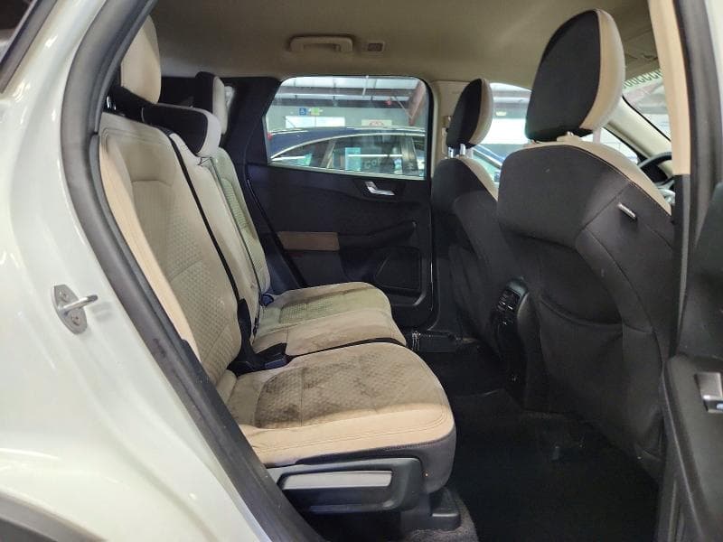 2020 FORD ESCAPE SE SE 12