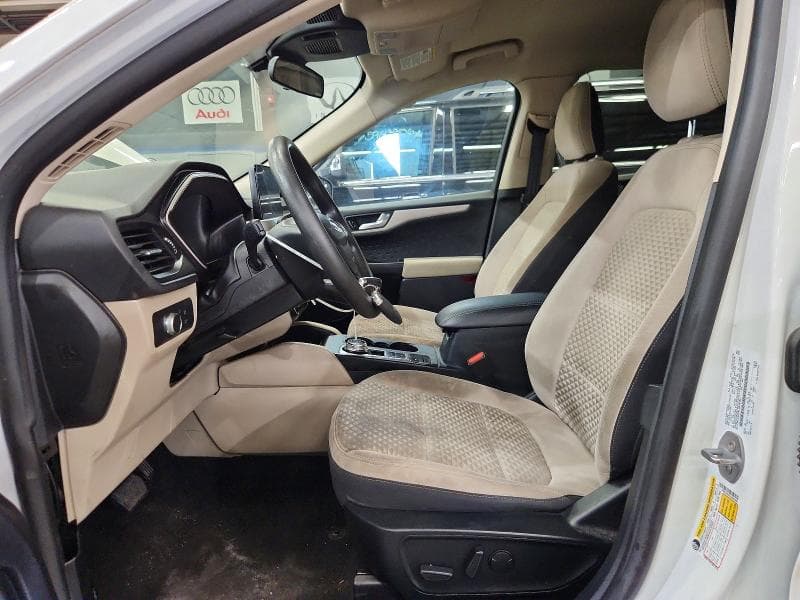 2020 FORD ESCAPE SE SE 8