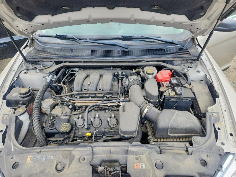 2018 FORD TAURUS SE 11