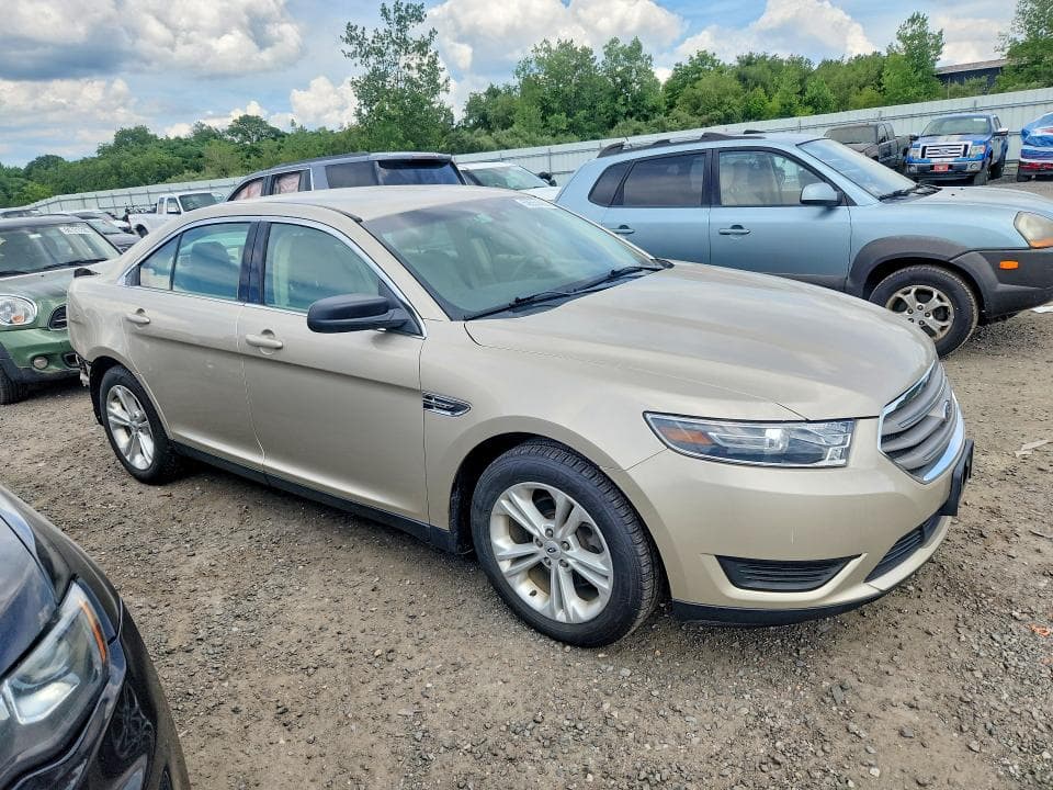 2018 FORD TAURUS SE 4