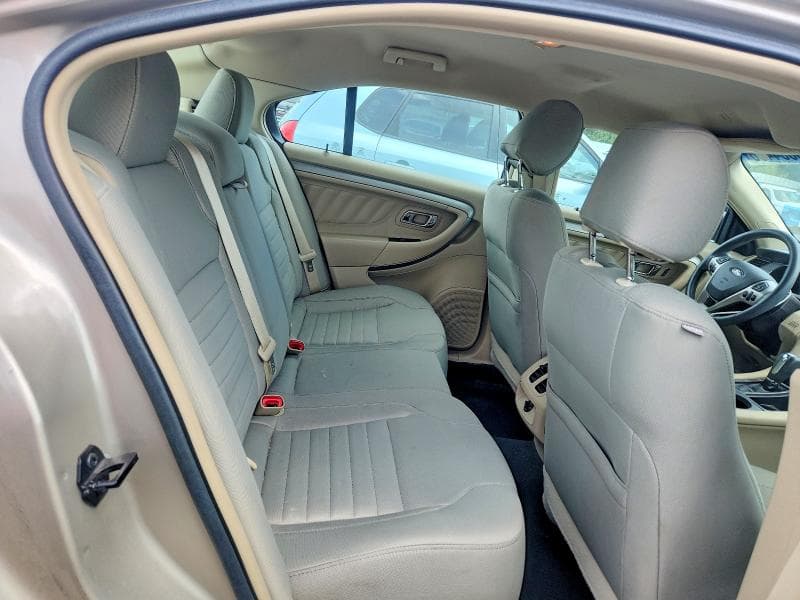 2018 FORD TAURUS SE 10