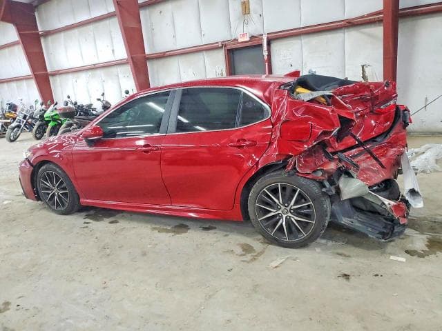 2022 TOYOTA CAMRY SE 2