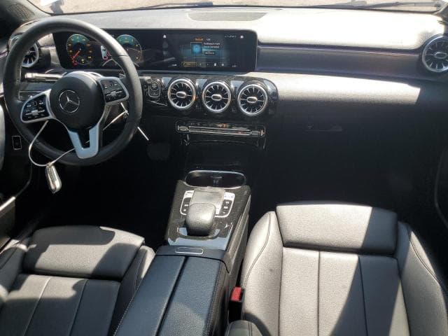 2020 MERCEDES-BENZ A 220 4MATIC 8