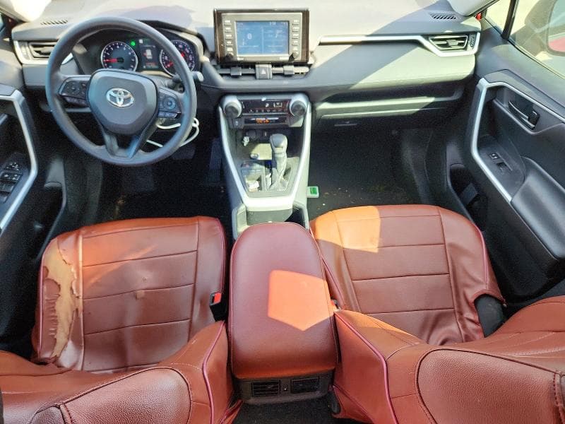 2022 TOYOTA RAV4 LE 8
