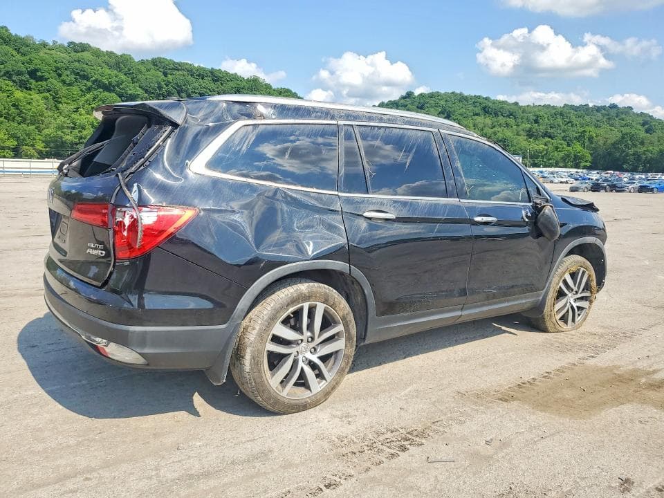 2017 HONDA PILOT ELITE 3