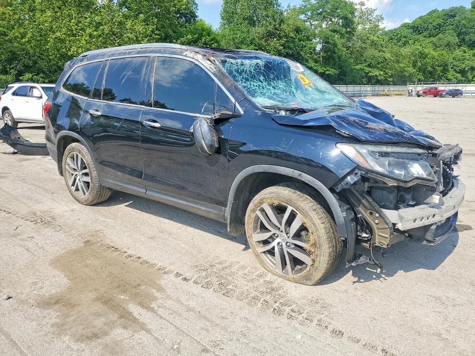 2017 HONDA PILOT ELITE 4