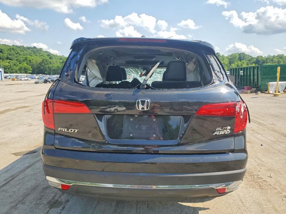 2017 HONDA PILOT ELITE 6