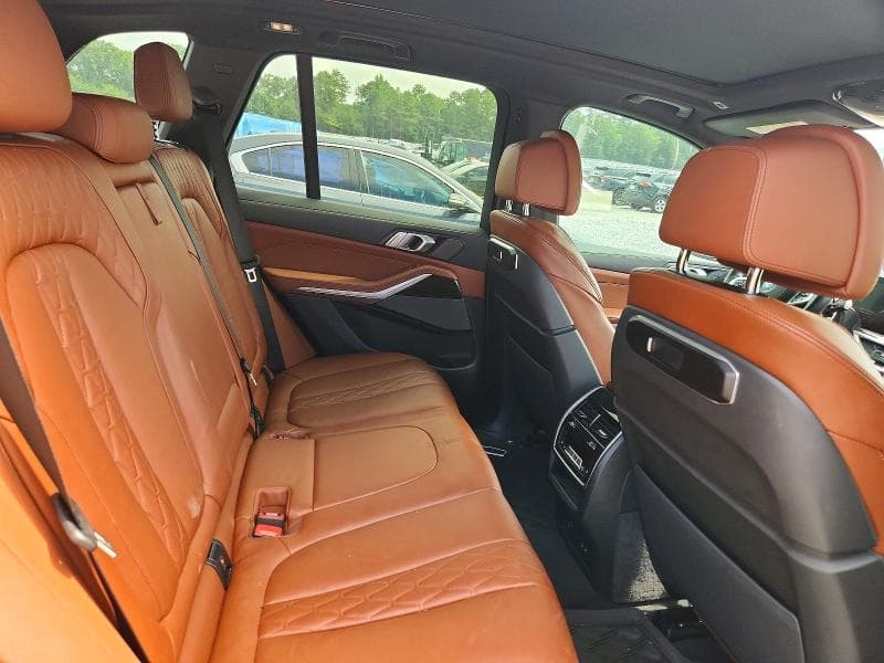 2026 BMW X5 XDRIVE50E 11