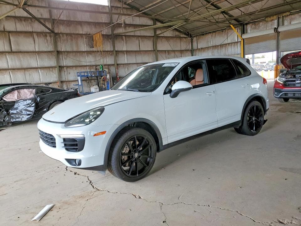 2017 PORSCHE CAYENNE S 2