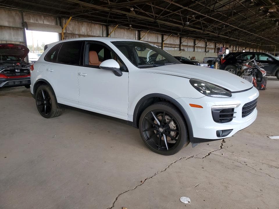 2017 PORSCHE CAYENNE S 7
