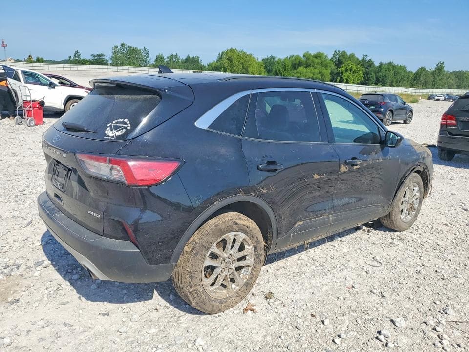 2021 FORD ESCAPE SE SE 3