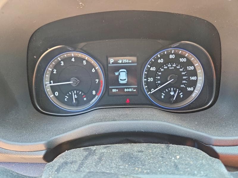 2018 HYUNDAI KONA SE 9