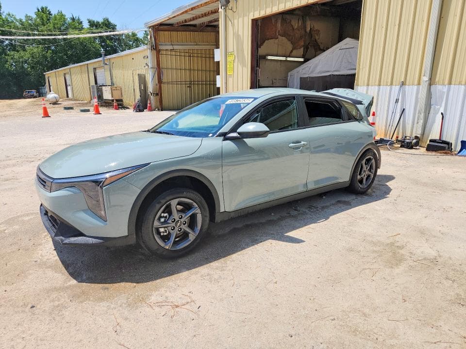 2026 KIA K4 LXS 1