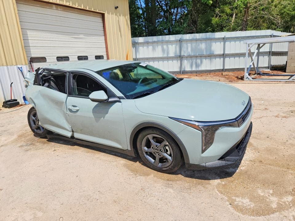 2026 KIA K4 LXS 4