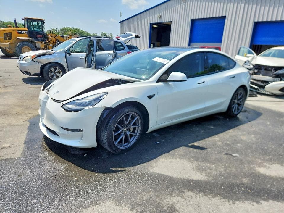 2021 TESLA MODEL 3 - 1