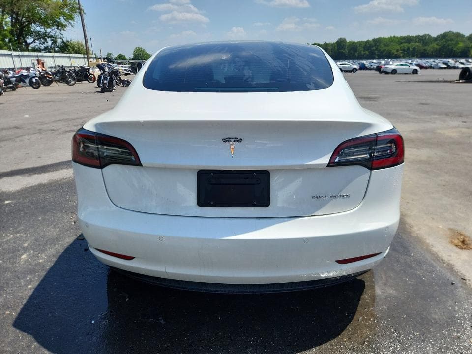 2021 TESLA MODEL 3 6
