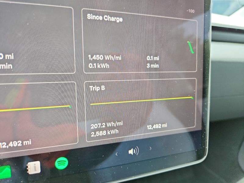 2025 TESLA MODEL 3 9