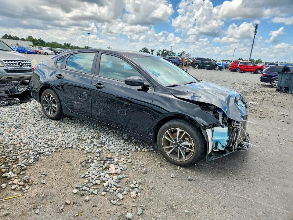 2024 KIA FORTE LXS 4