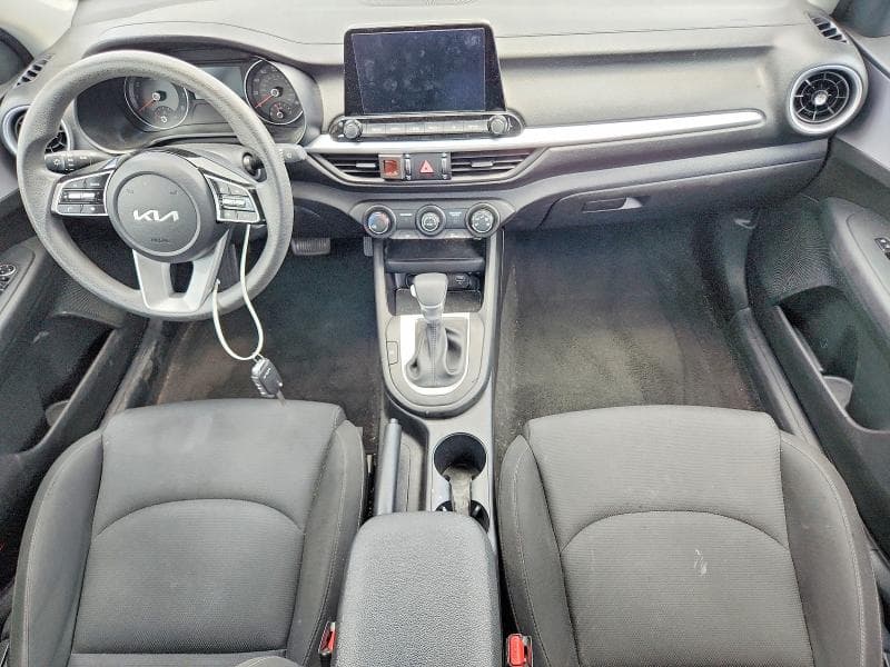 2024 KIA FORTE LXS 8
