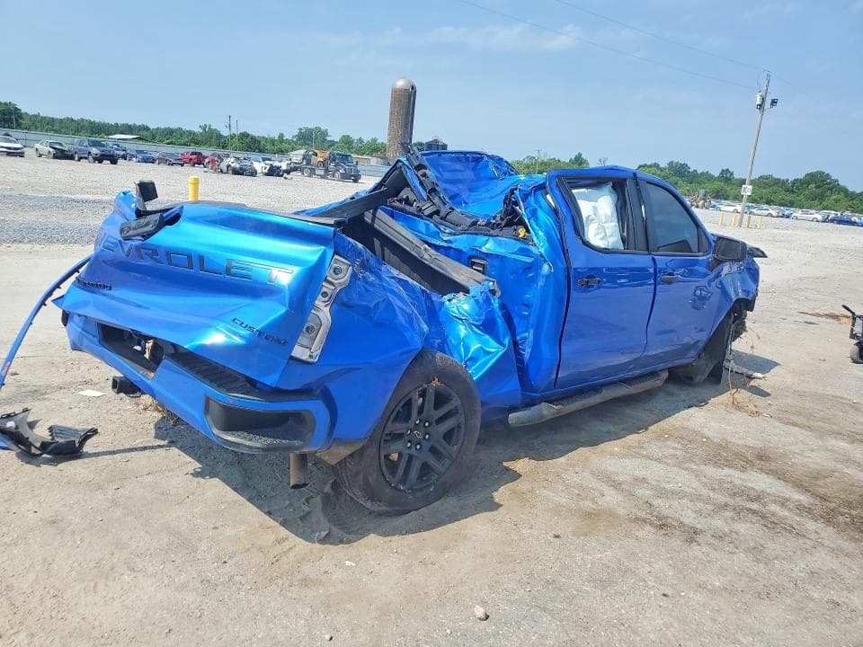 2025 CHEVROLET SILVERADO K1500 CUSTOM 3
