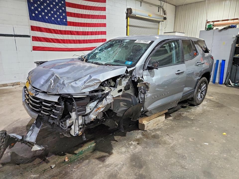 2025 CHEVROLET EQUINOX LT - 1
