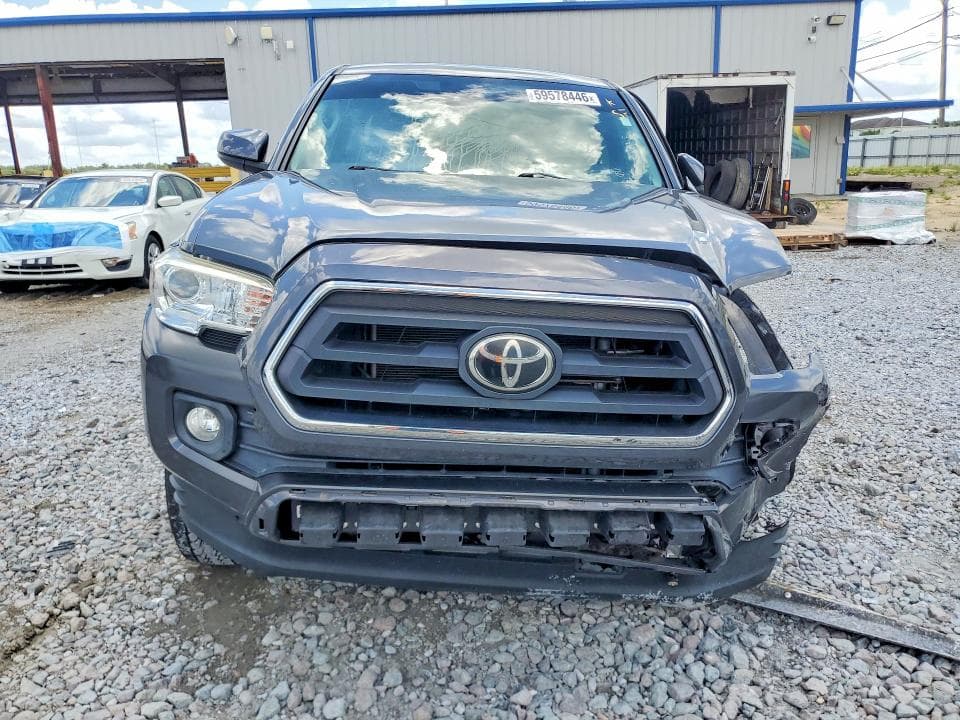 2020 TOYOTA TACOMA SR5 V6 5