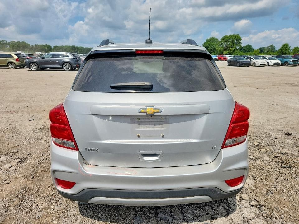 2019 CHEVROLET TRAX 1LT 6