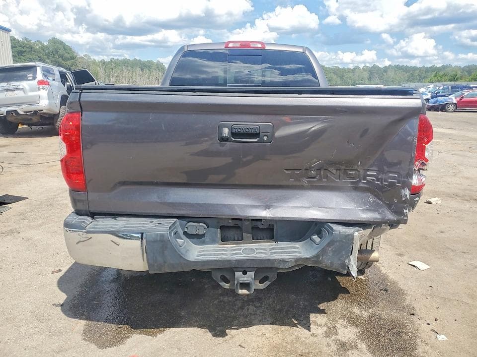 2017 TOYOTA TUNDRA SR5 SR5 6