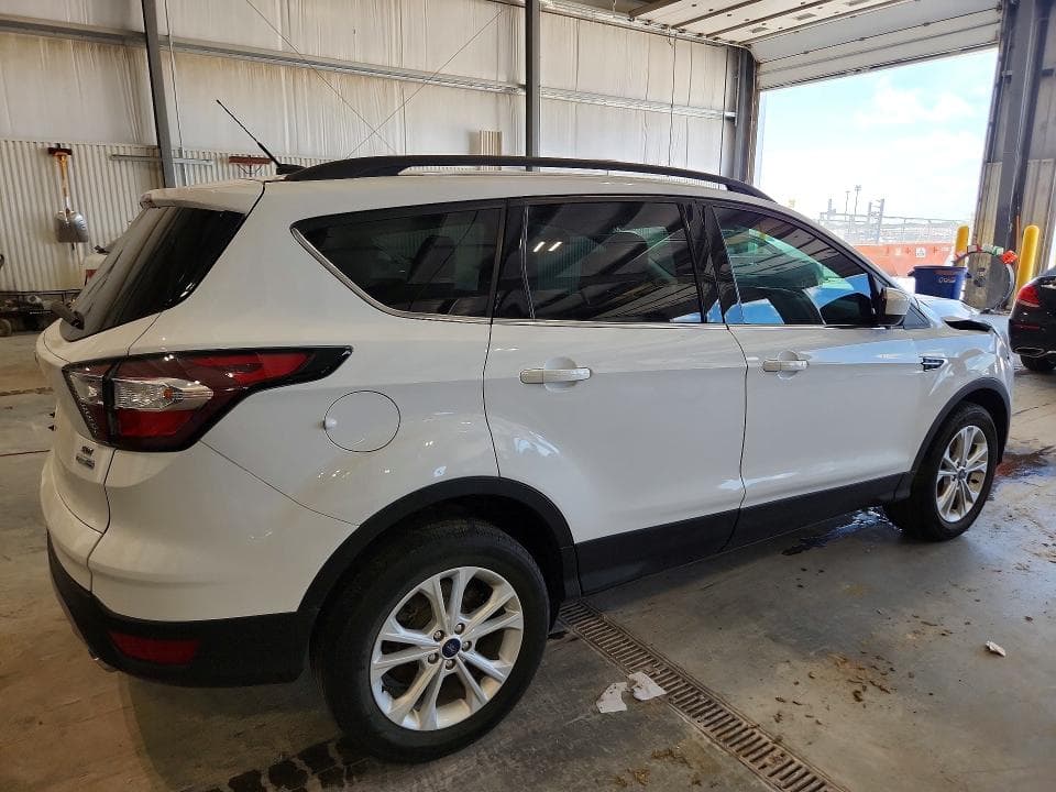 2018 FORD ESCAPE SE 3