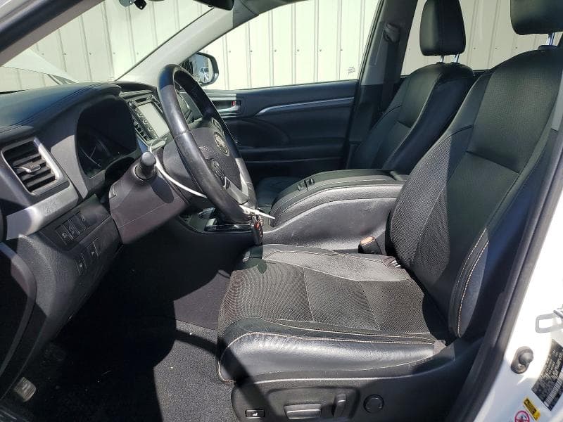2019 TOYOTA HIGHLANDER LIMITED LIMITED 7