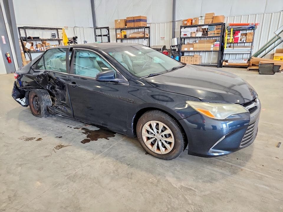 2016 TOYOTA CAMRY LE LE 4